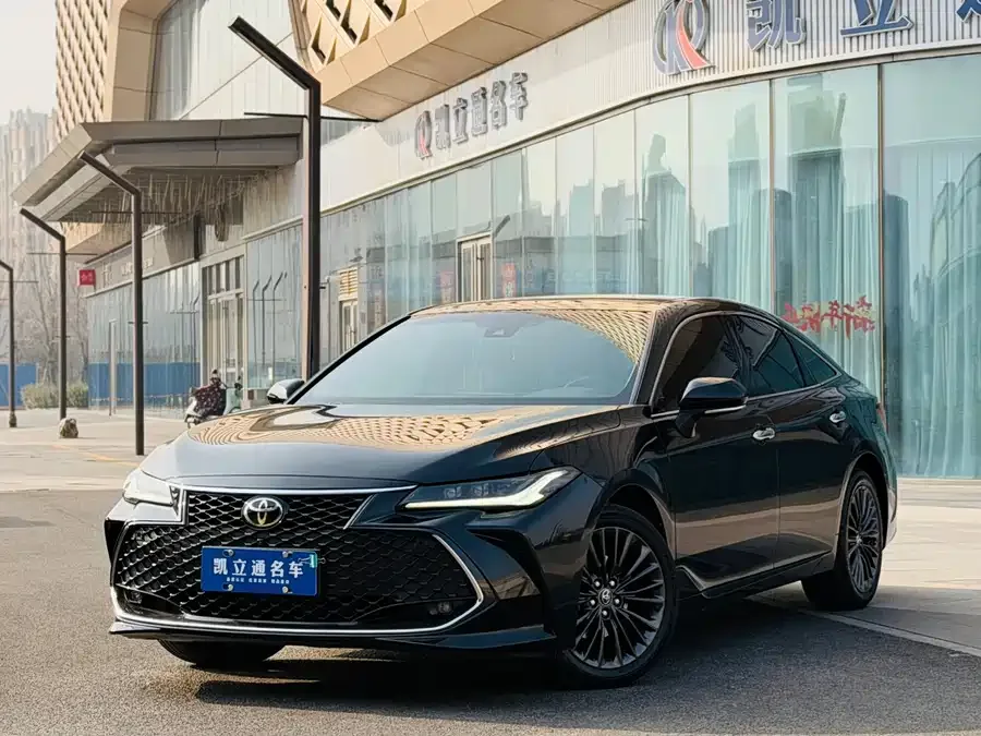 Toyota Avalon 2022