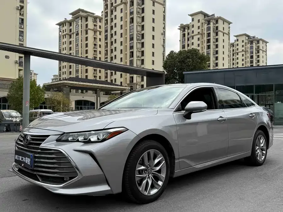 Toyota Avalon Asia Dragon 2022 2.0L Enterprising Edition 2022 — фото 1, купить с доставкой в Москву