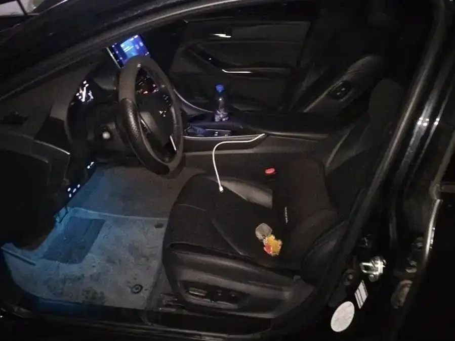 Toyota Avalon Avalon 2023 2.0L Luxury Edition 2023 — миниатюра 3