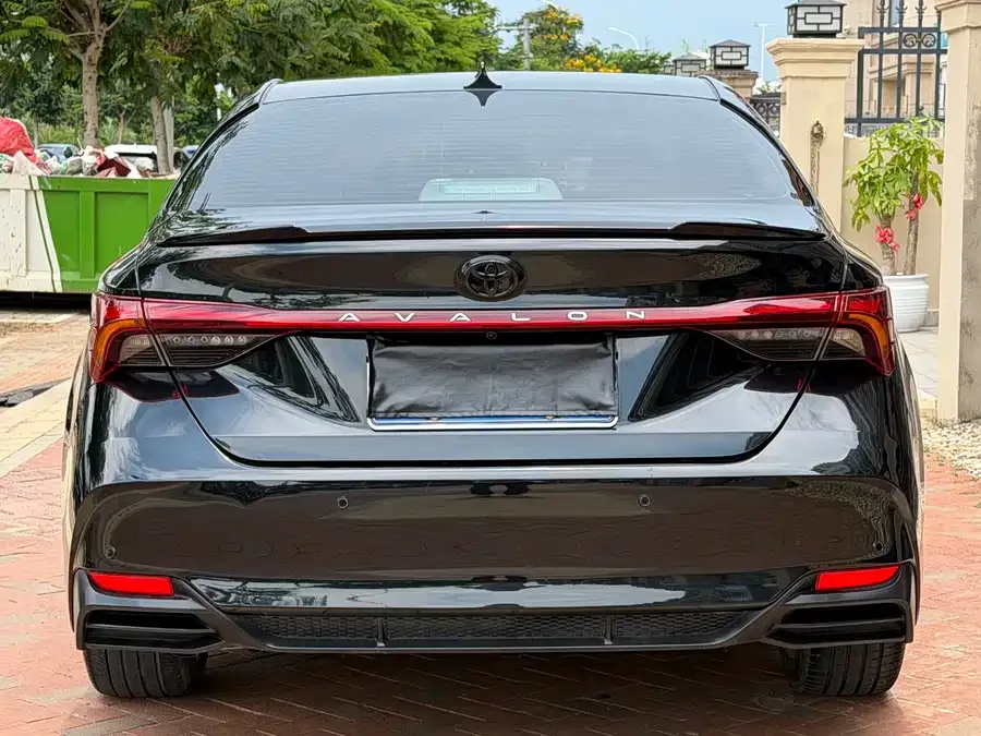 Toyota Avalon Avalon 2024 2.0L Luxury Edition 2024 — миниатюра 5