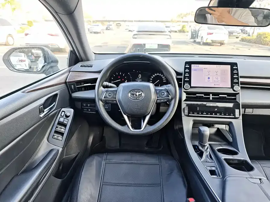 Toyota Avalon Asia Dragon 2019 2.0L Advanced Edition National VI 2022 — миниатюра 3