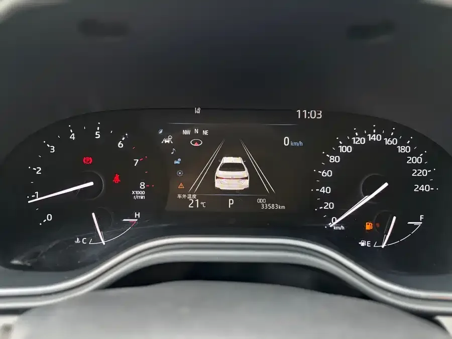 Toyota Avalon Avalon 2023 2.0L Luxury Edition 2023 — миниатюра 4