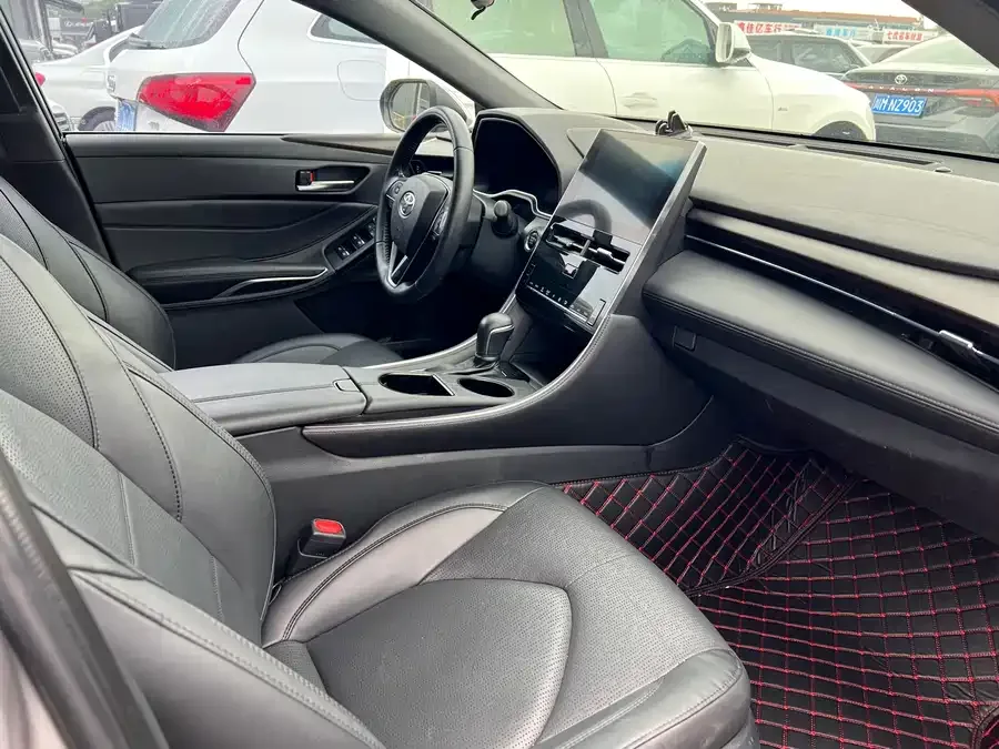 Toyota Avalon Asia Dragon 2022 2.0L Deluxe Edition 2023 — миниатюра 4