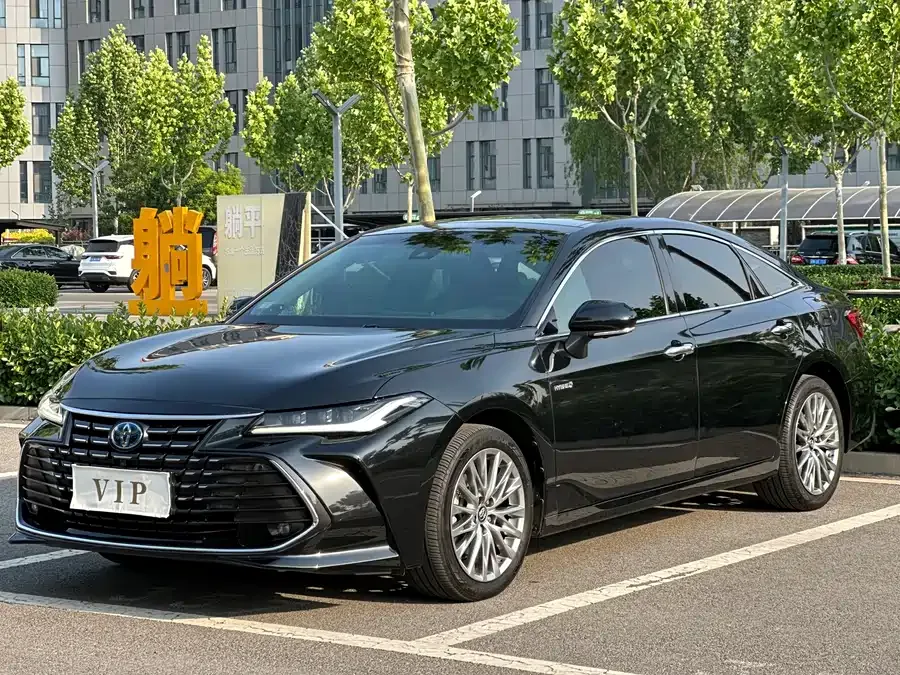 Toyota Avalon 2022