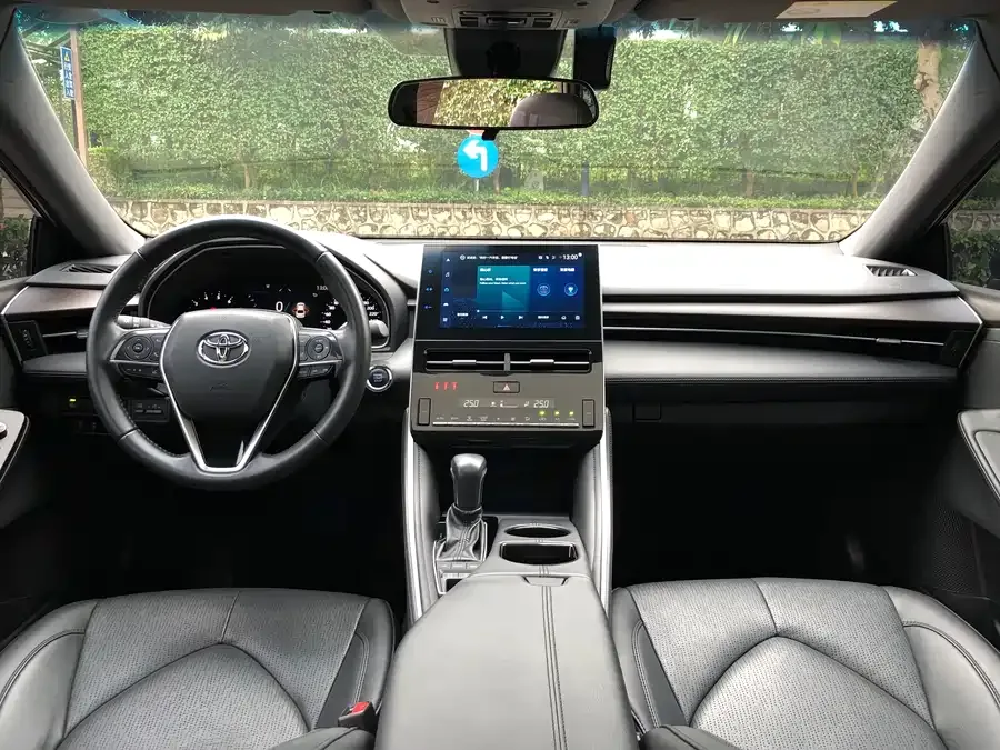 Toyota Avalon Avalon 2023 2.5L Luxury Edition 2024 — миниатюра 4