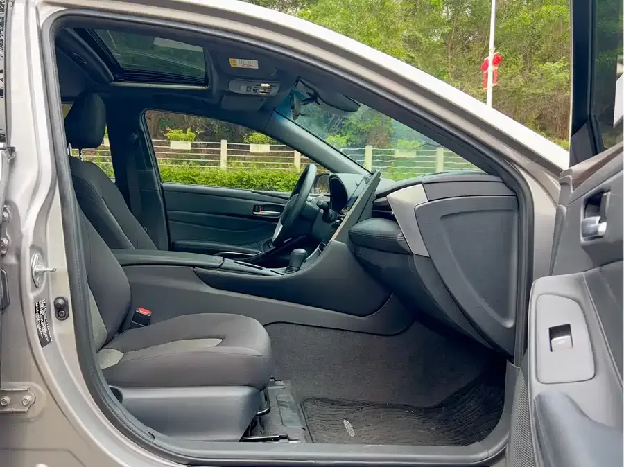 Toyota Avalon Avalon 2023 2.0L Progressive Edition 2023 — миниатюра 3