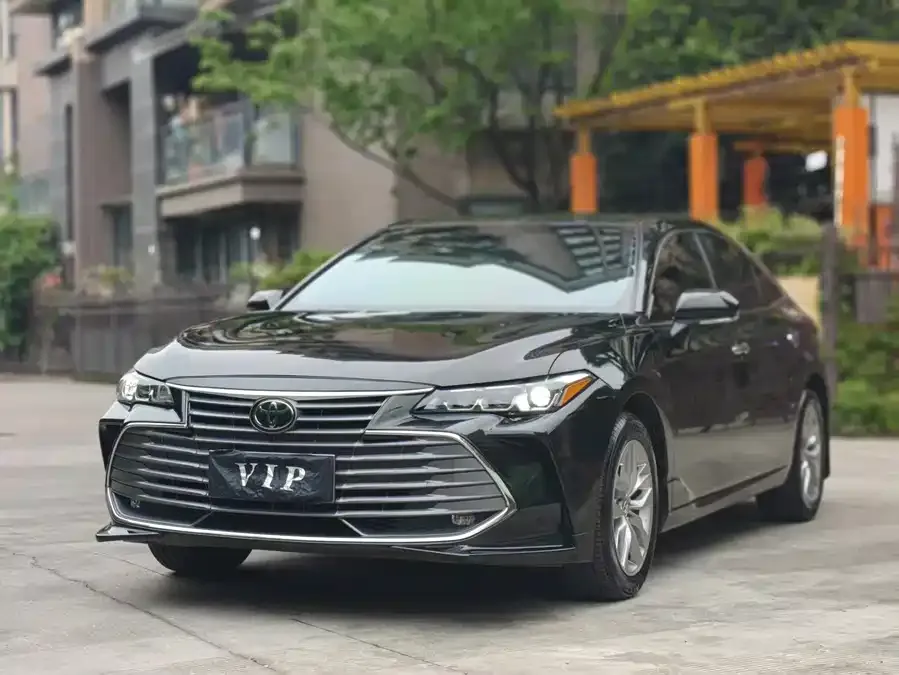Toyota Avalon Asia Dragon 2019 2.0L Deluxe Edition National VI 2022 — фото 1, купить с доставкой в Москву