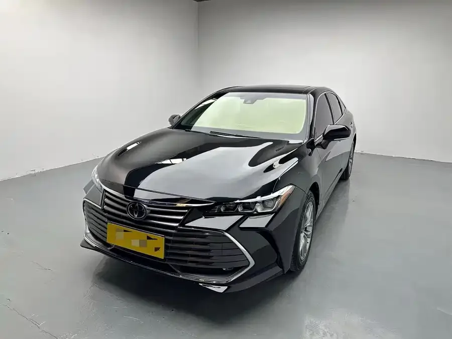 Toyota Avalon Asia Dragon 2022 2.0L Deluxe Edition 2022 — фото 1, купить с доставкой в Москву