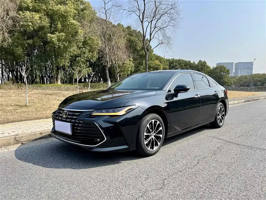 Toyota Avalon Avalon 2023 2.0L Luxury Edition 2024 — фото 1, купить с доставкой в Москву
