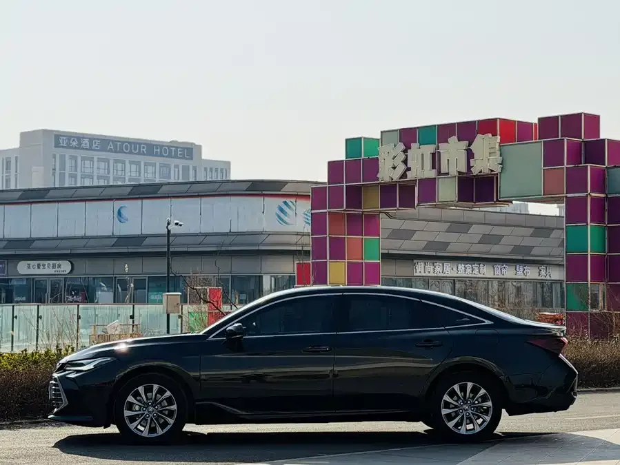 Toyota Avalon Avalon 2024 2.0L Progressive Edition 2025 — миниатюра 4
