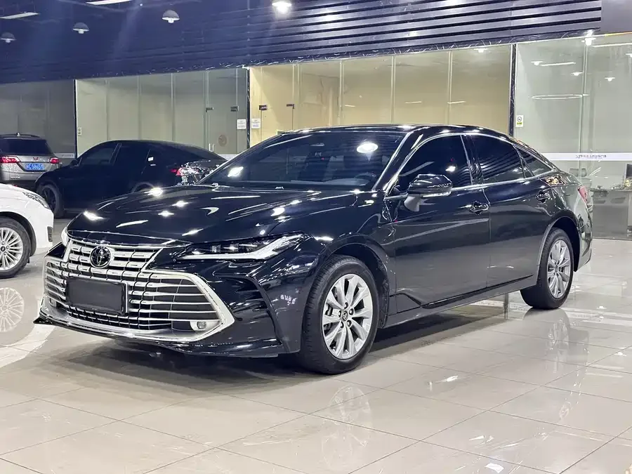 Toyota Avalon Avalon 2024 2.0L Progressive Edition 2025 — фото 1, купить с доставкой в Москву
