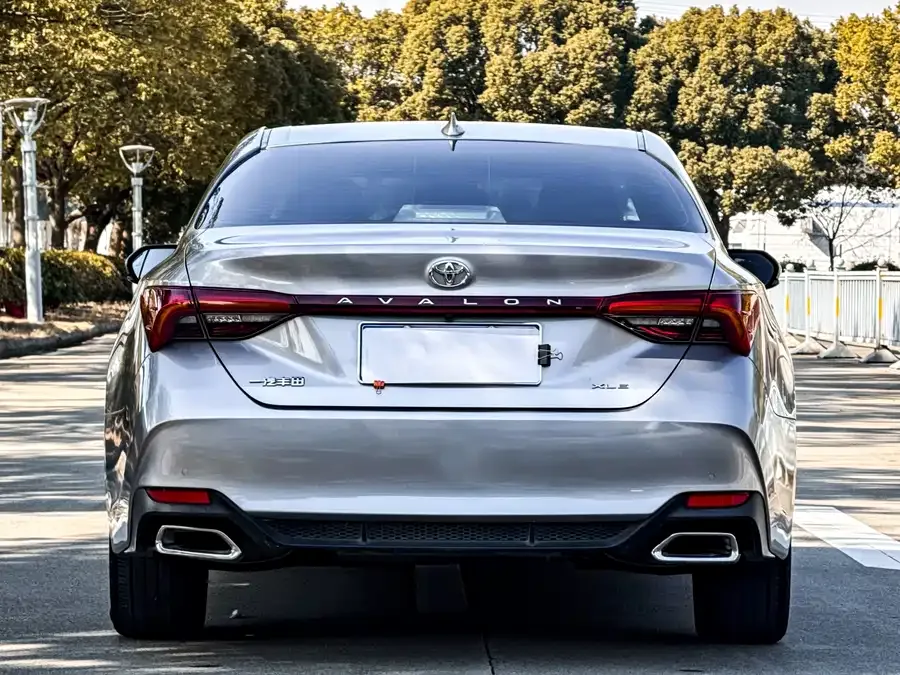 Toyota Avalon 2022 Avalon 2.0L XLE Premium Edition 2022 — миниатюра 2