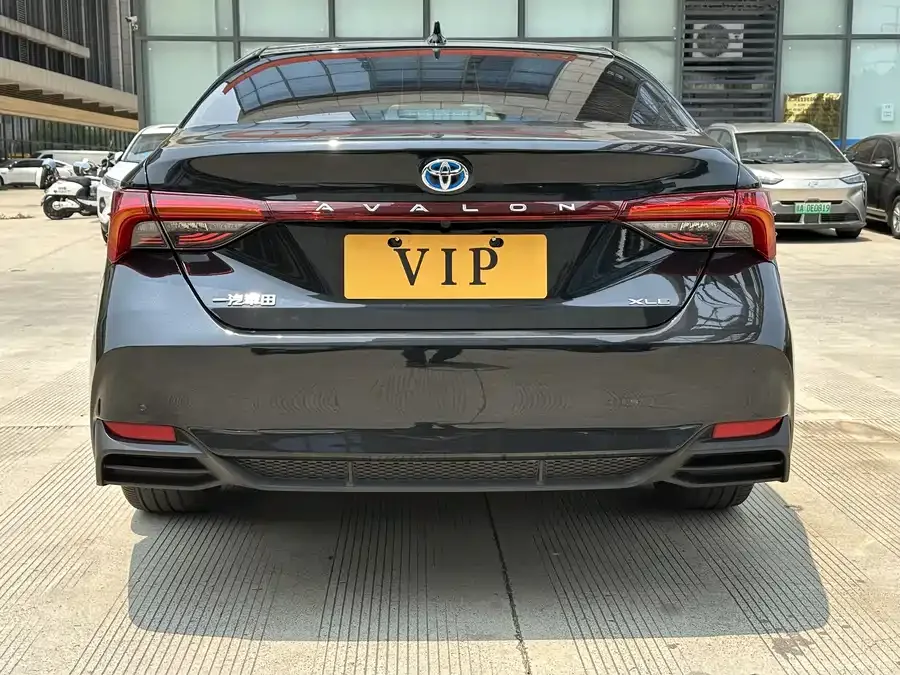 Toyota Avalon 2019 Avalon Hybrid 2.5L XLE Premium Edition National VI 2022 — миниатюра 5