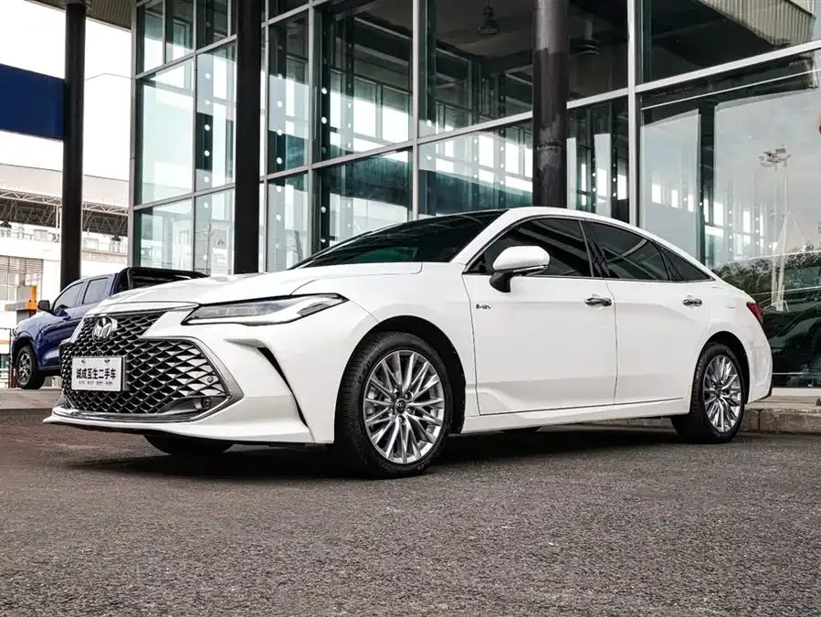 Toyota Avalon 2025