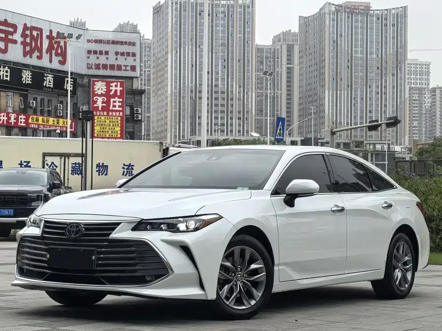 Toyota Avalon Asia Dragon 2019 2.0L Deluxe Edition National VI 2022 — фото 1, купить с доставкой в Москву