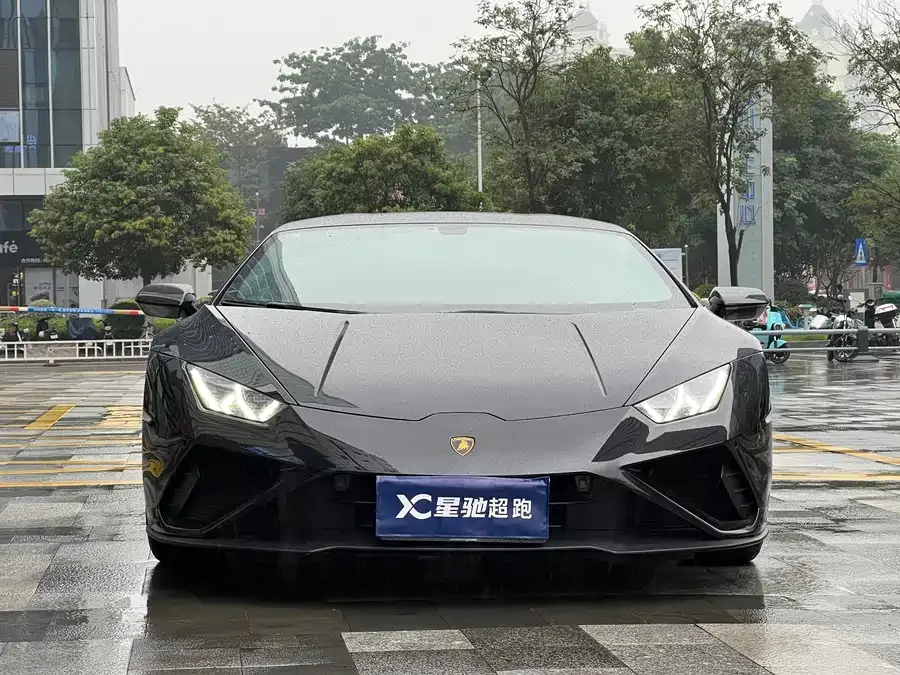 Lamborghini Huracn 2023