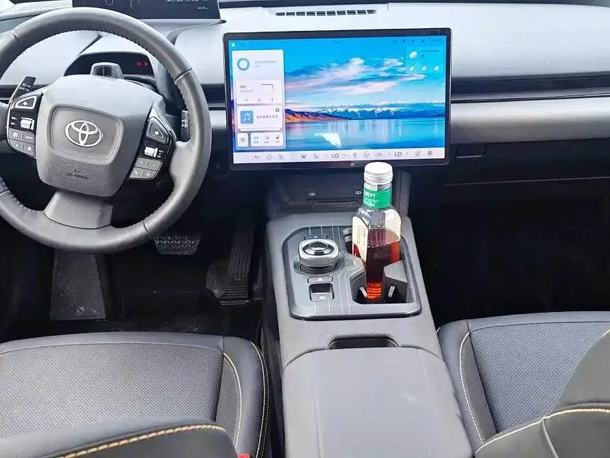 Toyota bZ Toyota bZ5 2025 550 PRO Smart Edition 2025 — миниатюра 4