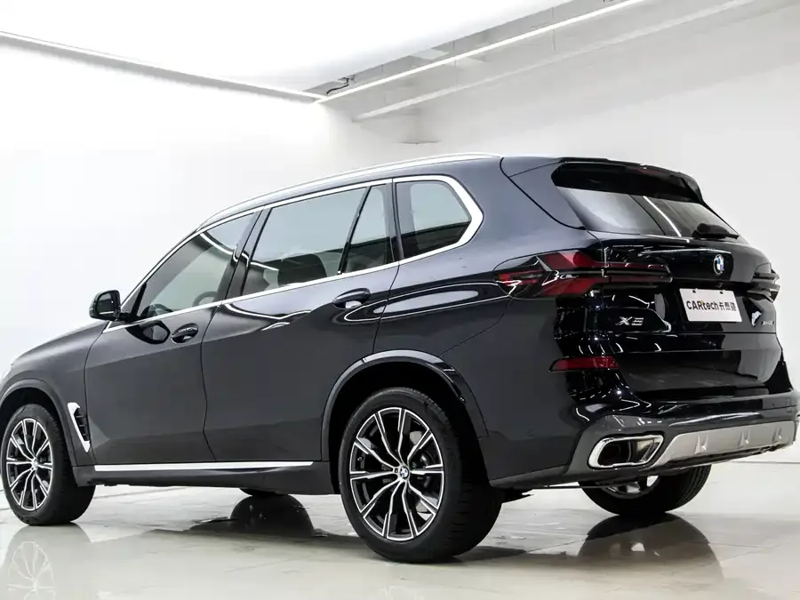 BMW X5 2023 xDrive 30Li M Sport Package 2024 — миниатюра 4