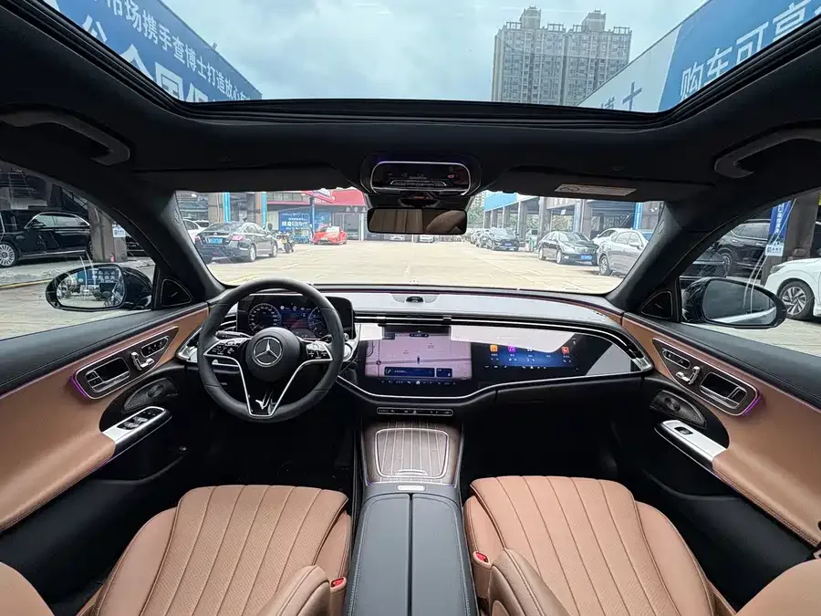 Mercedes-Benz E-Class Mercedes-Benz E-Class 2024 facelift E 300 L Luxury Edition 2024 — миниатюра 3
