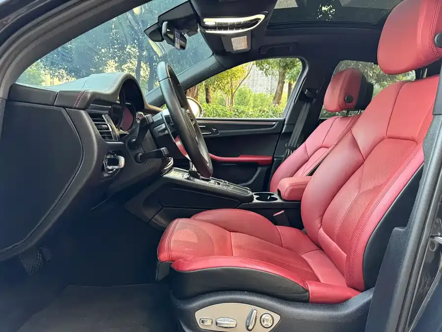 Porsche Macan Macan 2021 Macan 2.0T 2022 — миниатюра 2