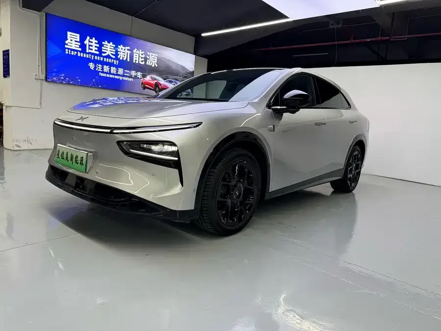 XPeng XPeng G7 2025