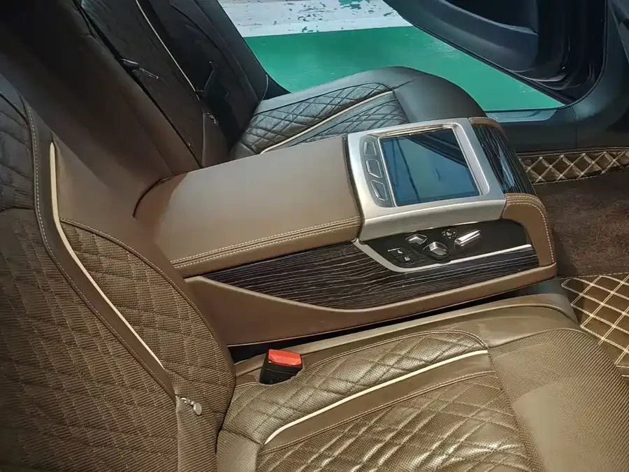 BMW 7 Series BMW 7 Series 2021 740Li Leading M Sport Package 2022 — миниатюра 4