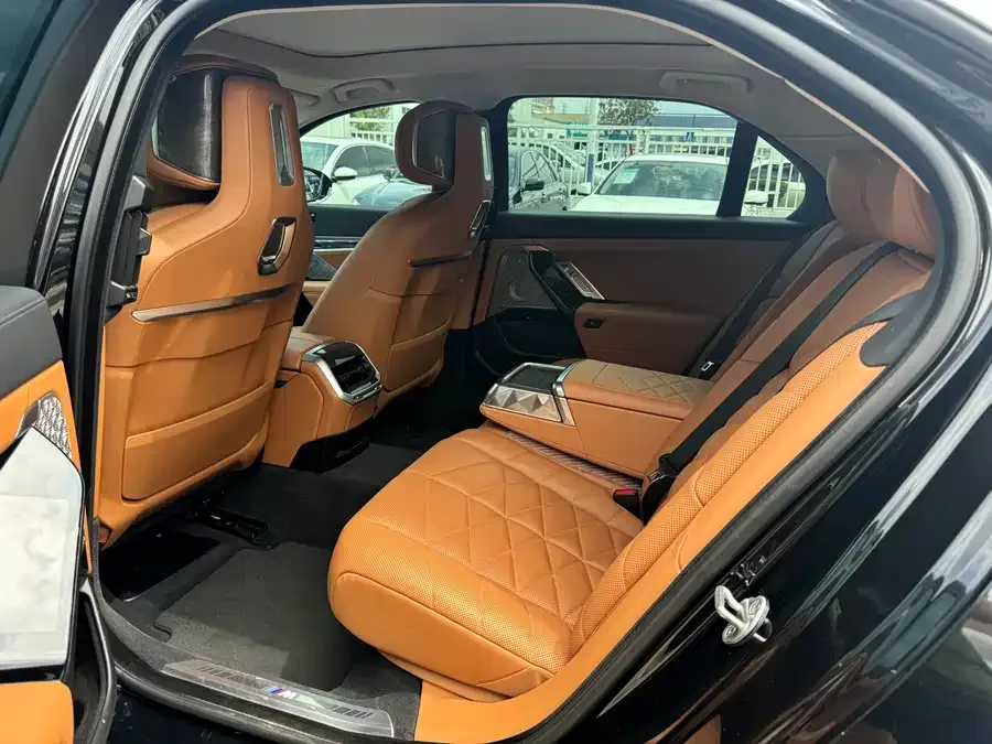 BMW 7 Series BMW 7 Series 2023 740Li Leading Luxury Package 2023 — миниатюра 4