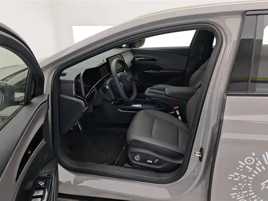 Hongqi EH7 Hongqi EH7 2025 640 4WD Smart Edition 2025 — миниатюра 3