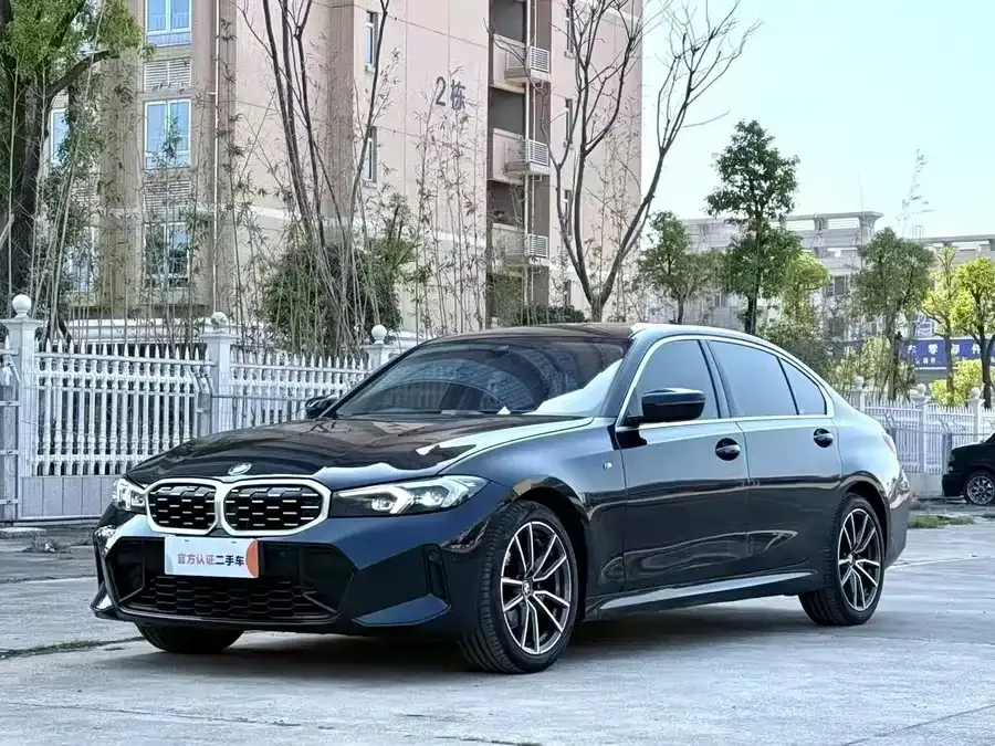 BMW 3 Series 2022