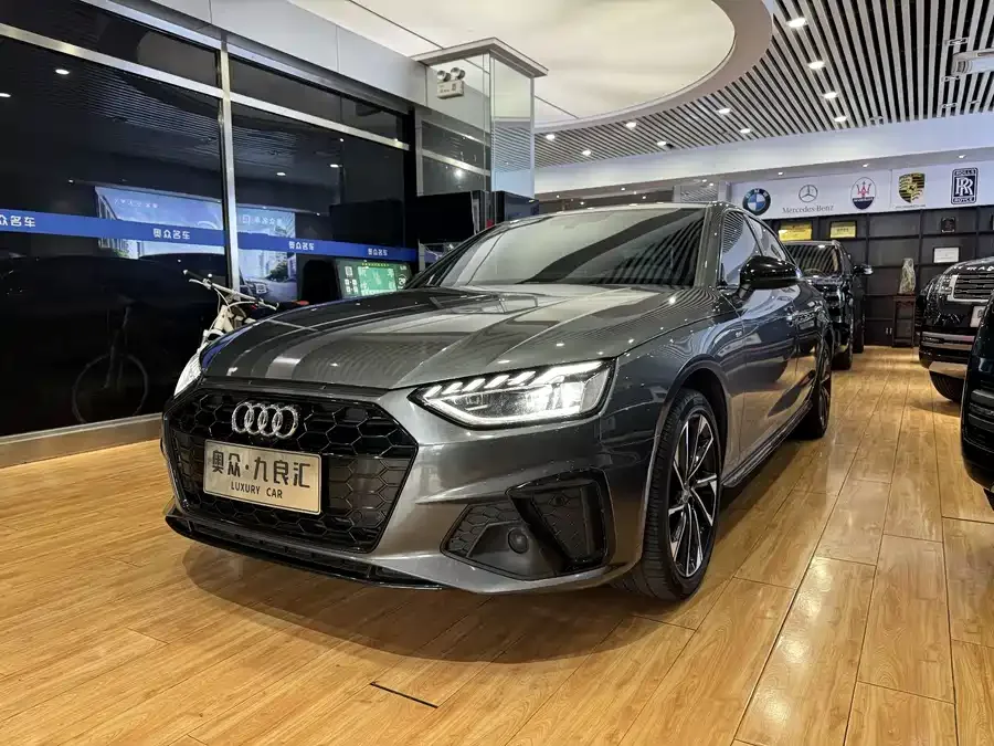 Audi a4 l 2023