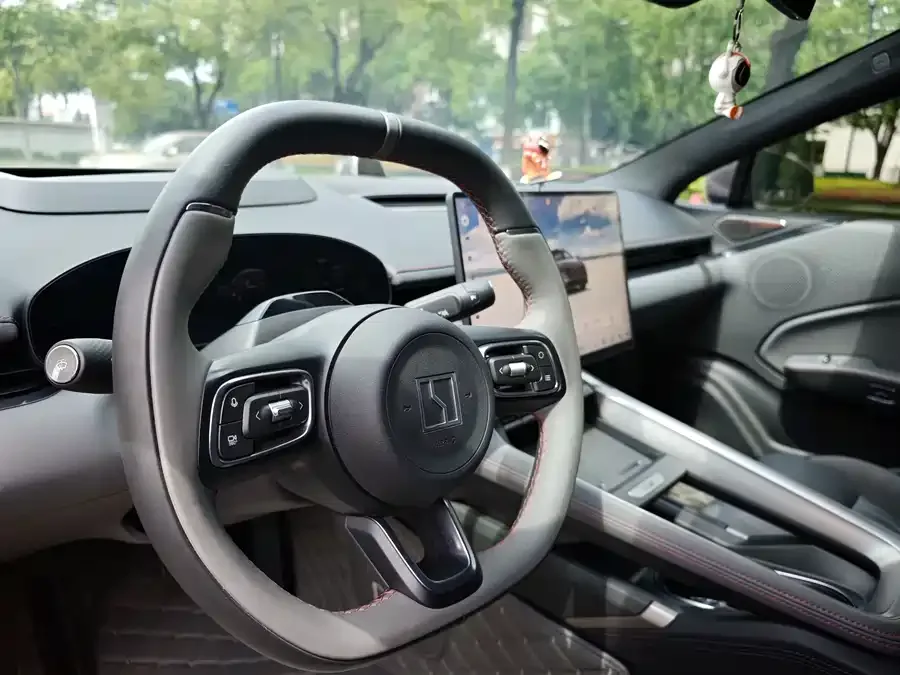 Zeekr 007GT Zeekr 007GT 2025 rear-wheel drive intelligent driving version 75kWh 2025 — миниатюра 4