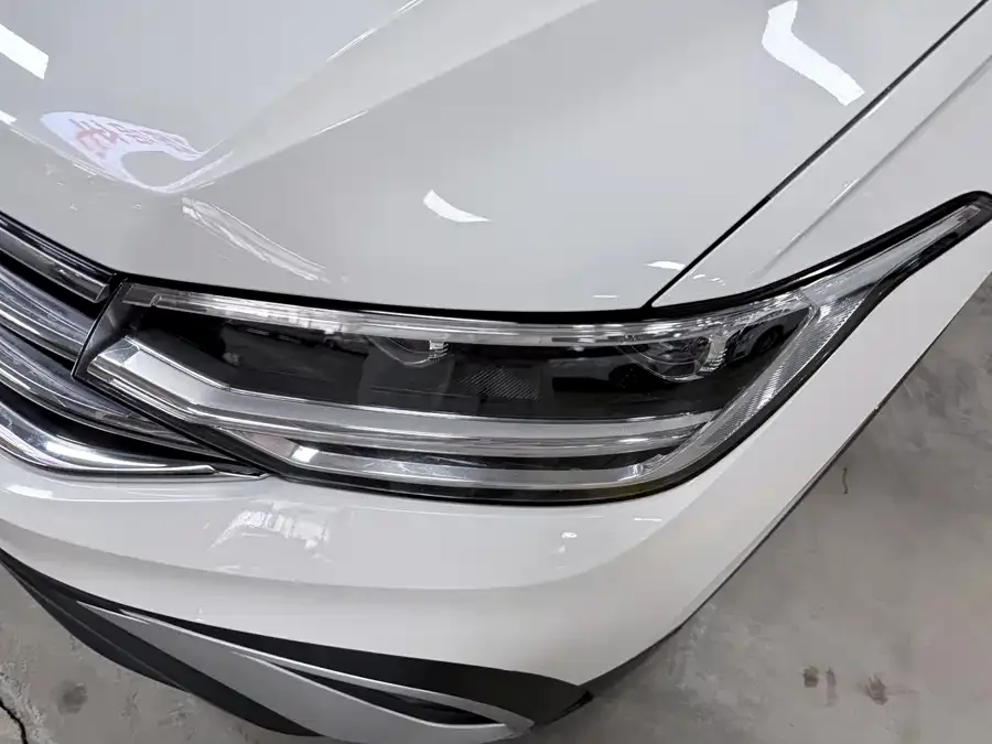 Volkswagen Tiguan L Tiguan L 2022 330TSI Automatic 2WD Comfort Edition 2022 — миниатюра 2