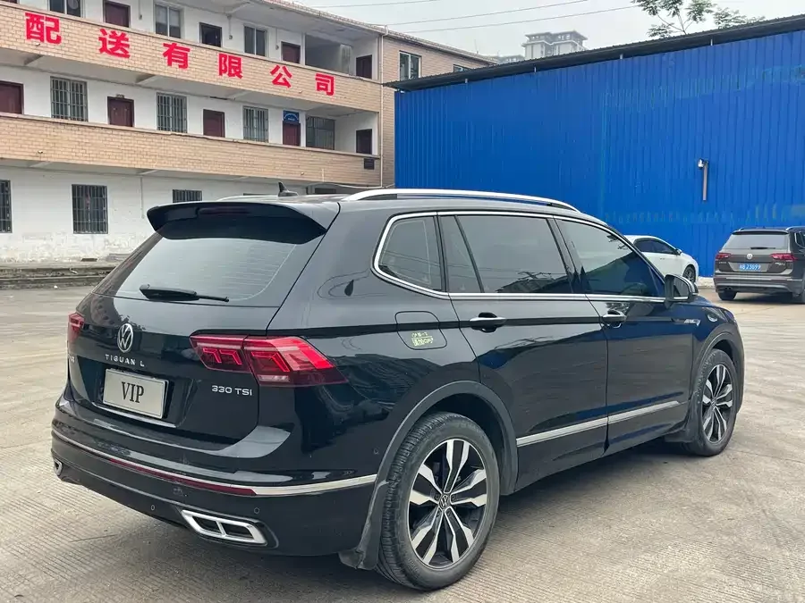 Volkswagen Tiguan L Tiguan L 2022 330TSI Automatic 2WD R-Line Enjoy Edition 2022 — миниатюра 2