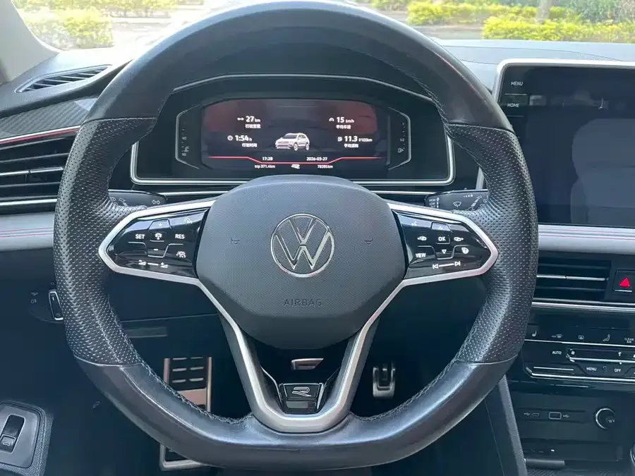 Volkswagen Tiguan L Tiguan L 2022 330TSI Automatic 2WD R-Line Flagship Edition 2022 — миниатюра 4