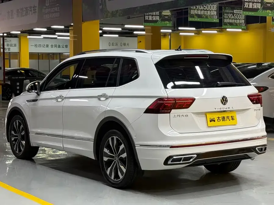 Volkswagen Tiguan L Tiguan L 2022 330TSI Automatic 2WD R-Line Enjoy Edition 2022 — миниатюра 2