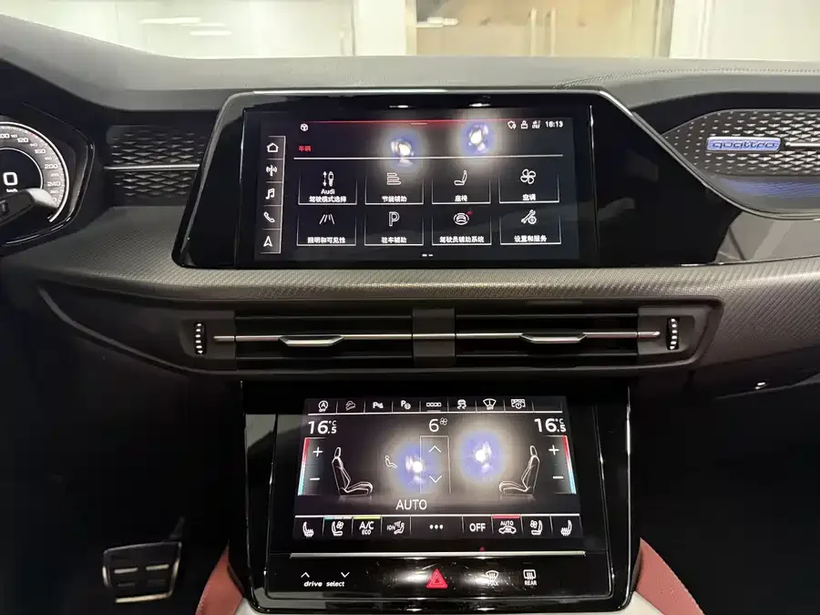 Audi Q6 2024 45 TFSI quattro Black Warrior Edition 6 Seaters 2024 — миниатюра 5