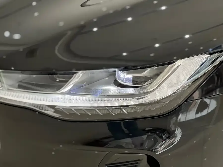 Lincoln Z 2024 2.0T Premium Edition 2024 — миниатюра 2