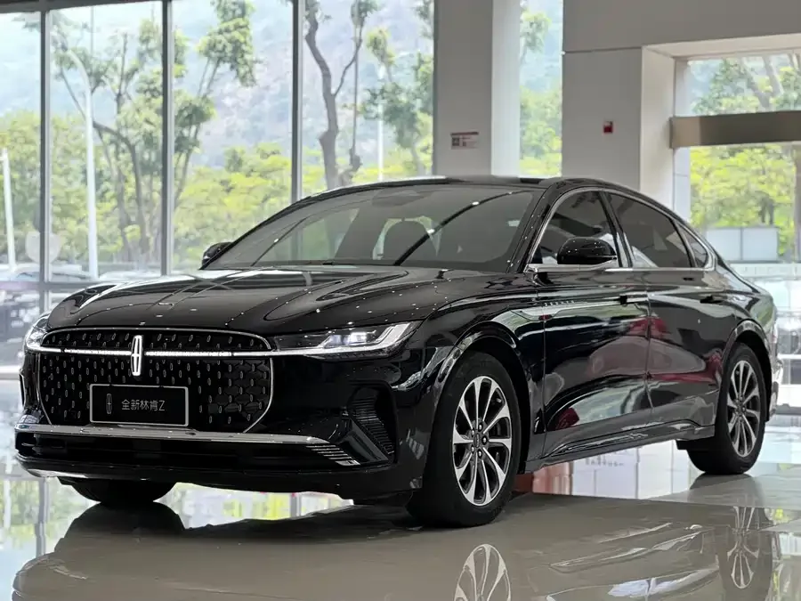 Lincoln Z 2024