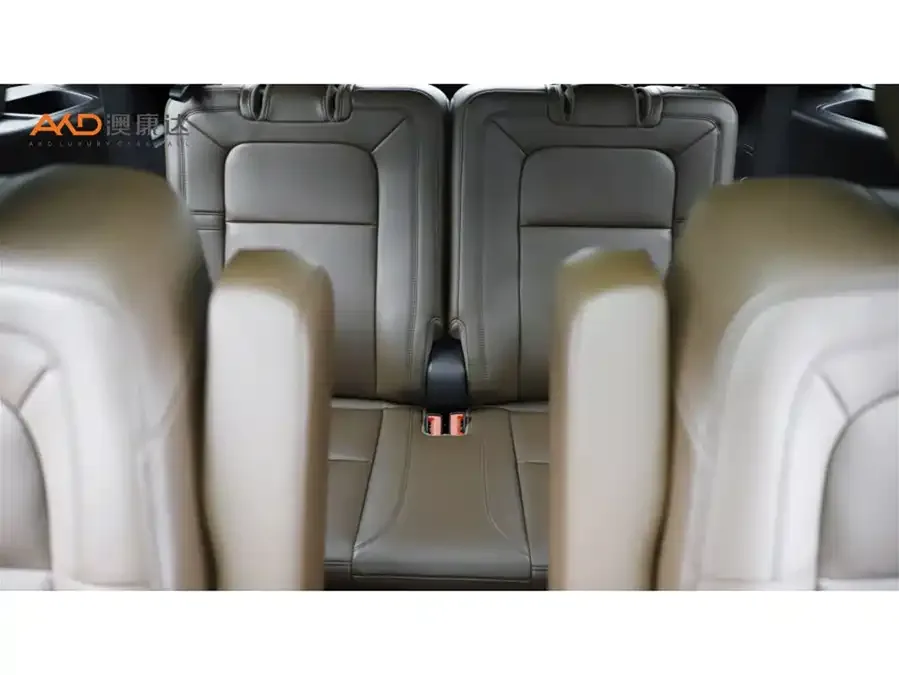 Lincoln Aviator Aviator 2023 3.0T V6 4WD Elegant Cruise Edition 6 Seaters 2023 — миниатюра 3