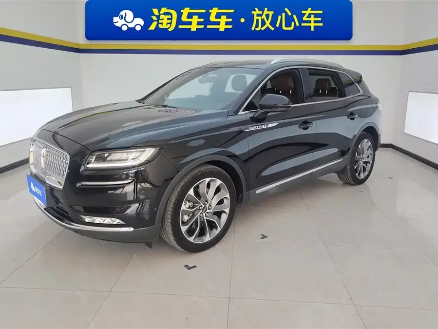 Lincoln Navigator 2022