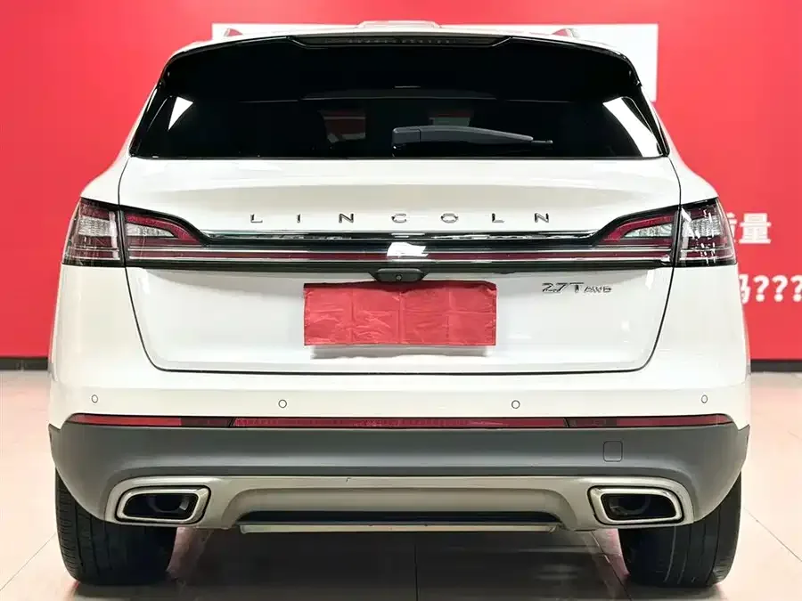 Lincoln Navigator Navigator (Imported) 2020 2.7T 4WD Premium Edition 2022 — миниатюра 2