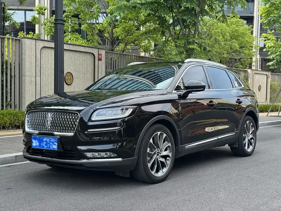 Lincoln Navigator 2022