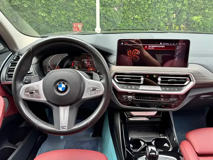 BMW X3 2023 xDrive30i Advanced M Night Package 2023 — миниатюра 4