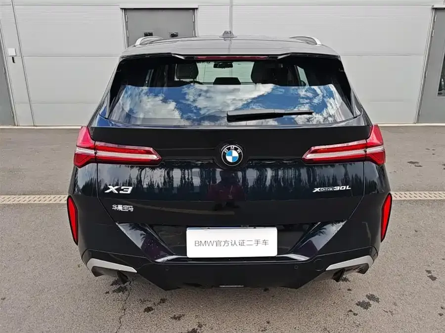 BMW X3 2025 xDrive30L Leading M Sports Package 2025 — миниатюра 2