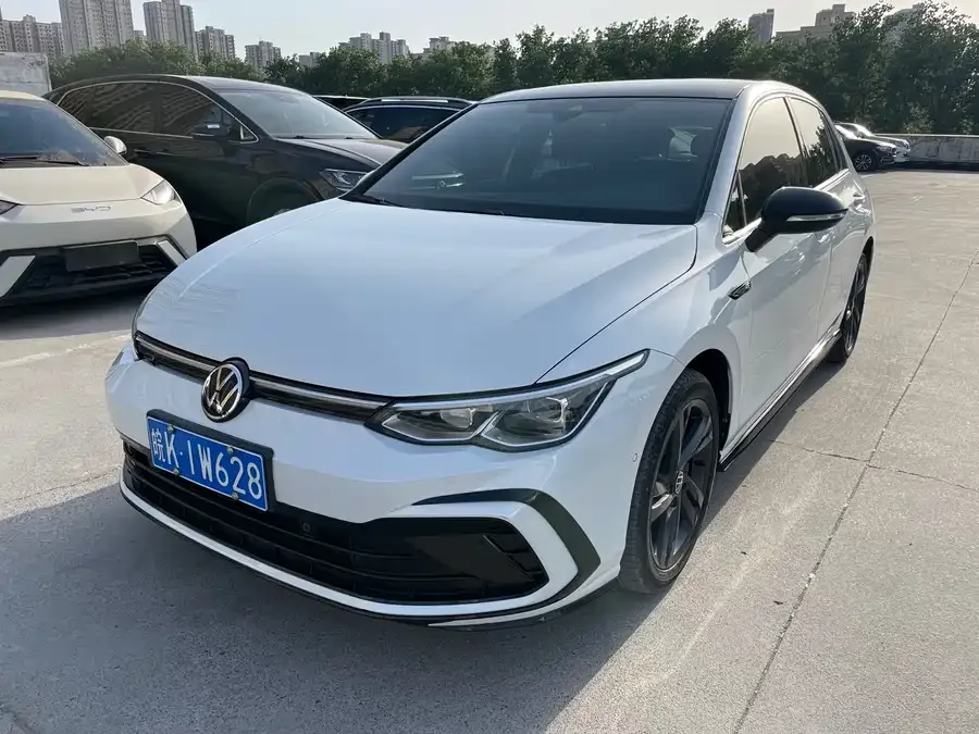 Volkswagen Golf 2022