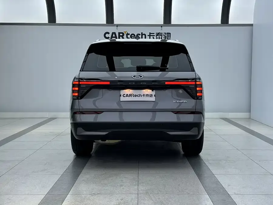 Ford Edge 2023 Sharp L 2.0T EcoBoost 2WD 7-seat Luxury Edition 2024 — миниатюра 5