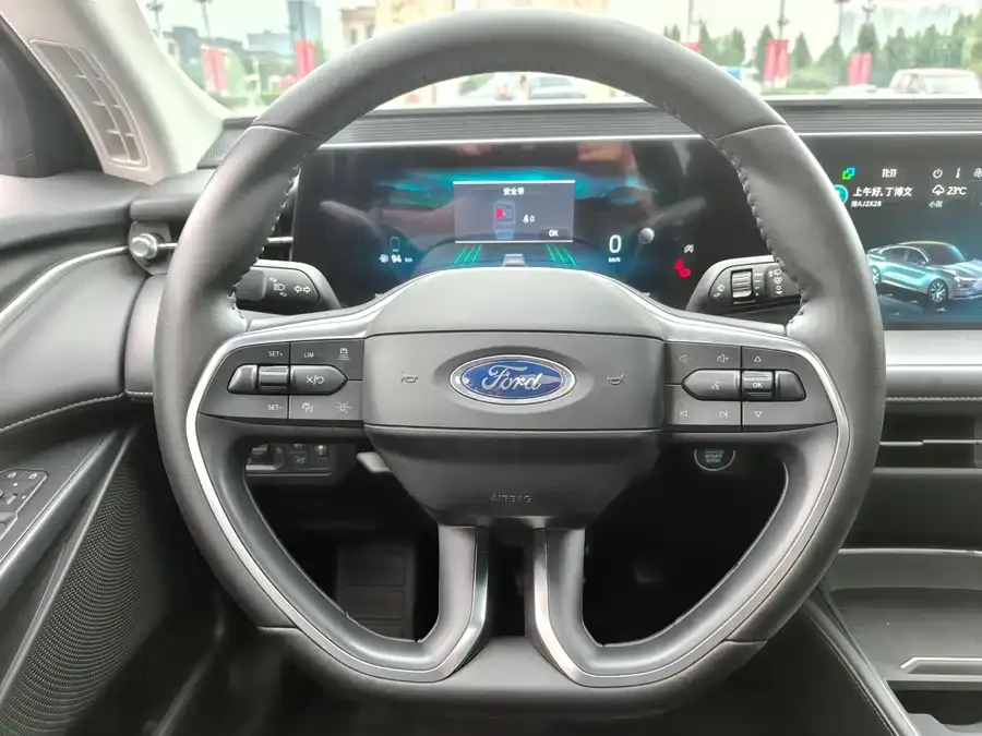 Ford Mondeo Mondeo 2025 2.0T EcoBoost Luxury Edition 2024 — миниатюра 3