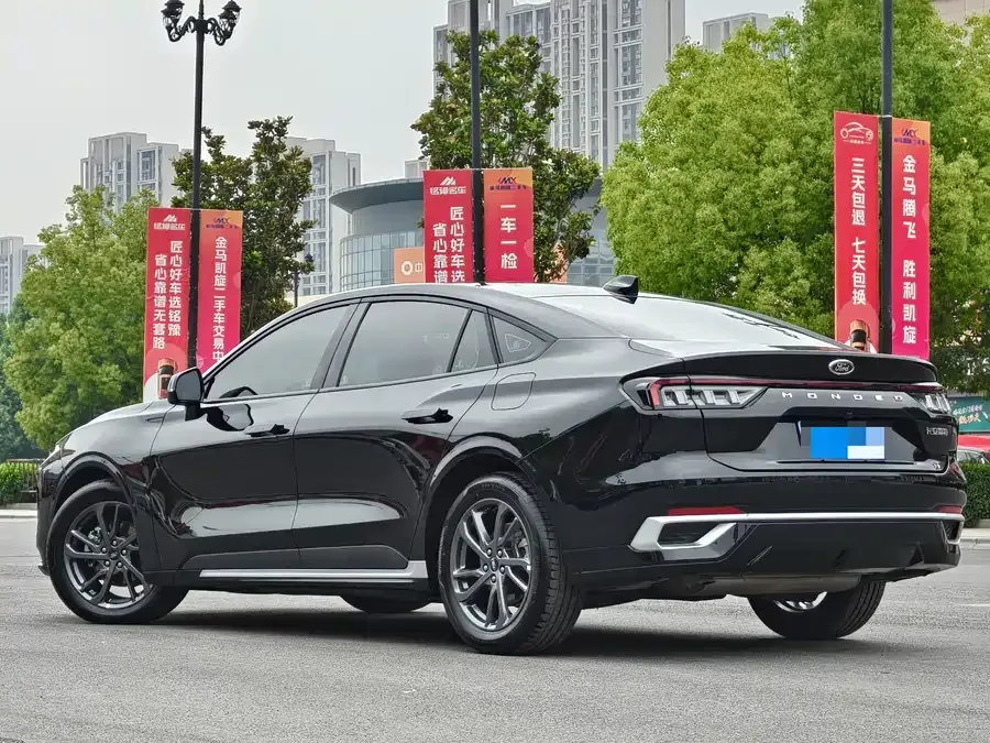 Ford Mondeo Mondeo 2025 2.0T EcoBoost Luxury Edition 2024 — миниатюра 4