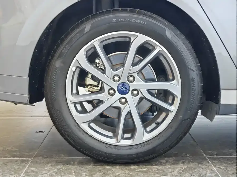 Ford Mondeo 2023 Mondeo EcoBoost 180 Luxury 2023 — миниатюра 3
