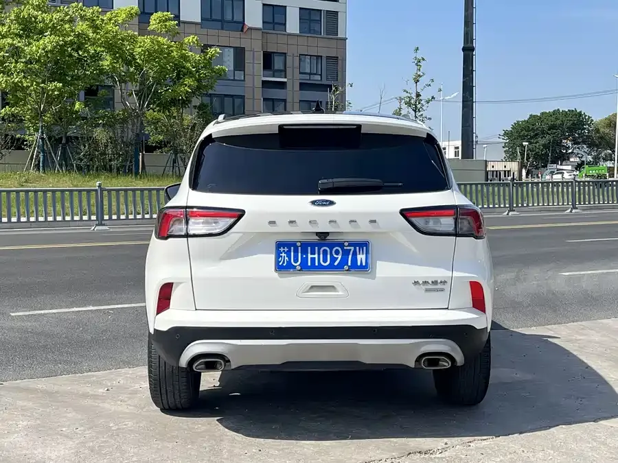 Ford Edge 2020 EcoBoost 245 2WD Premium Edition 2023 — миниатюра 3
